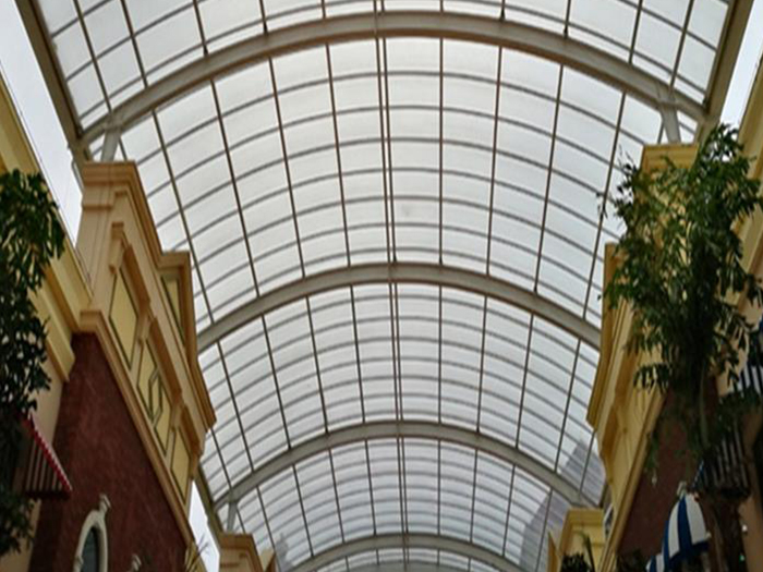 海南屋面网架顶棚吊装方案